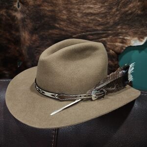 Low Gus Cowboy Hat 7 1/2